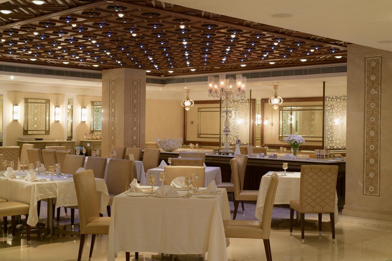 The Park Hyderabad, Banjara Hills Near Hussain Sagar Lake Exterior foto The restaurant
