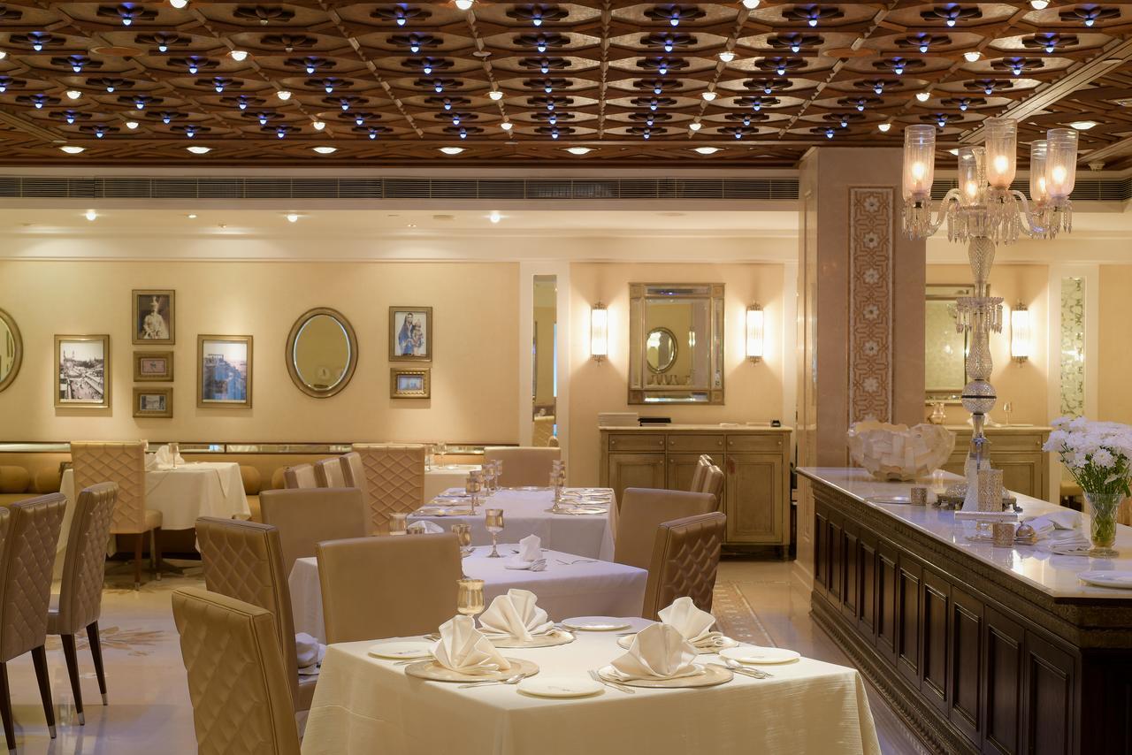 The Park Hyderabad, Banjara Hills Near Hussain Sagar Lake Exterior foto The restaurant